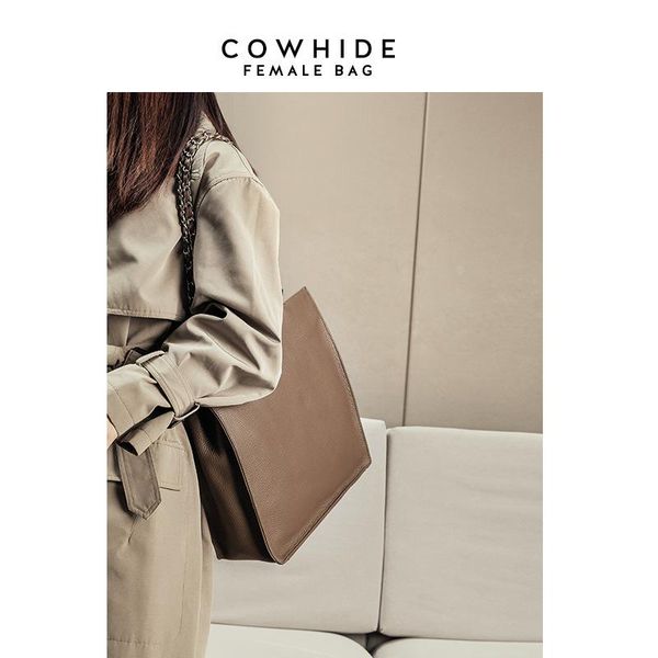 evening bags 2021 leisure leather large capacity shoulder messenger bag multifunctional tote for women
evening bags 2021 leisure leather large capacity shoulder messenger bag multifunctional tote for women