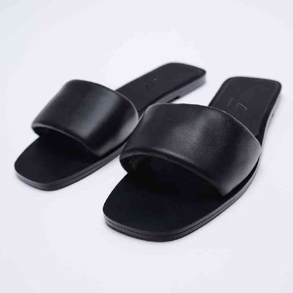 slippers chinelos de janela exterior das mulheres verão novo preto quadrado cabeça acolchoado plana sandálias moda ao ar livre k33f, Black
slippers chinelos de janela exterior das mulheres verão novo preto quadrado cabeça acolchoado plana sandálias moda ao ar livre k33f, Black