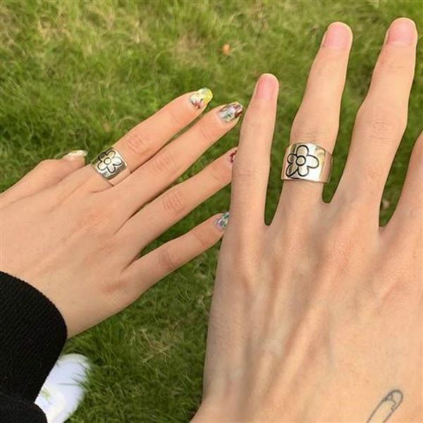 korean style flower rings for women punk trendy vintage plum blossom ring small daisy party couple wedding, Slivery;golden
korean style flower rings for women punk trendy vintage plum blossom ring small daisy party couple wedding, Slivery;golden
