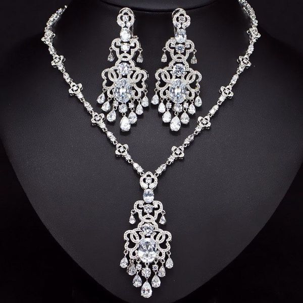 earrings & necklace wedding jewelry, bridal necklace, exaggerated jewelry in europe and america, earring set, Silver
earrings & necklace wedding jewelry, bridal necklace, exaggerated jewelry in europe and america, earring set, Silver