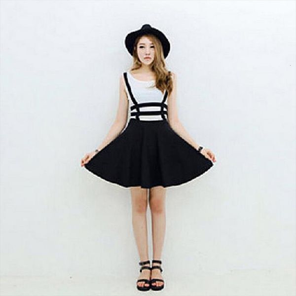 cute mini girl playsuit womens skirts skater suspender bandage short strap a line, Black
cute mini girl playsuit womens skirts skater suspender bandage short strap a line, Black