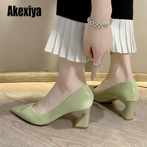 dress shoes women pointed toe pumps solid color high heels concise office lady daily party footwear size 34-39 s457, Black
dress shoes women pointed toe pumps solid color high heels concise office lady daily party footwear size 34-39 s457, Black