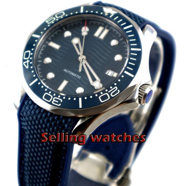 41mm sterile sapphire blue marker plate ceramic bezel date mechanical automatic gentlemen watch, Slivery;brown
41mm sterile sapphire blue marker plate ceramic bezel date mechanical automatic gentlemen watch, Slivery;brown