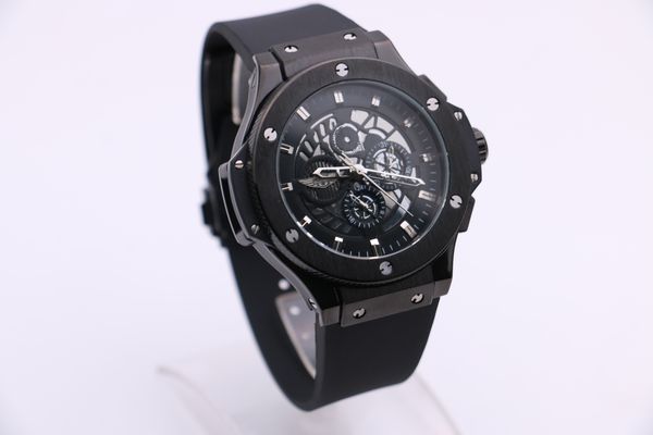 men's mechanical watch nx modern fashion business black stainless steel case rubber strap hollow dial five-pin multi-function calendar, Slivery;brown
men's mechanical watch nx modern fashion business black stainless steel case rubber strap hollow dial five-pin multi-function calendar, Slivery;brown