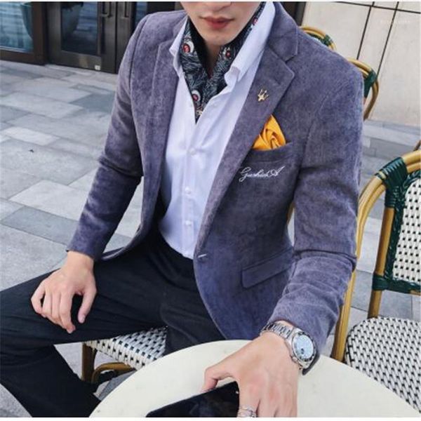 men's suits & blazers corduroy blazer men slim fit green khaki grey 2021 male suit jacket gold embroidery terno masculino korean, White;black
men's suits & blazers corduroy blazer men slim fit green khaki grey 2021 male suit jacket gold embroidery terno masculino korean, White;black