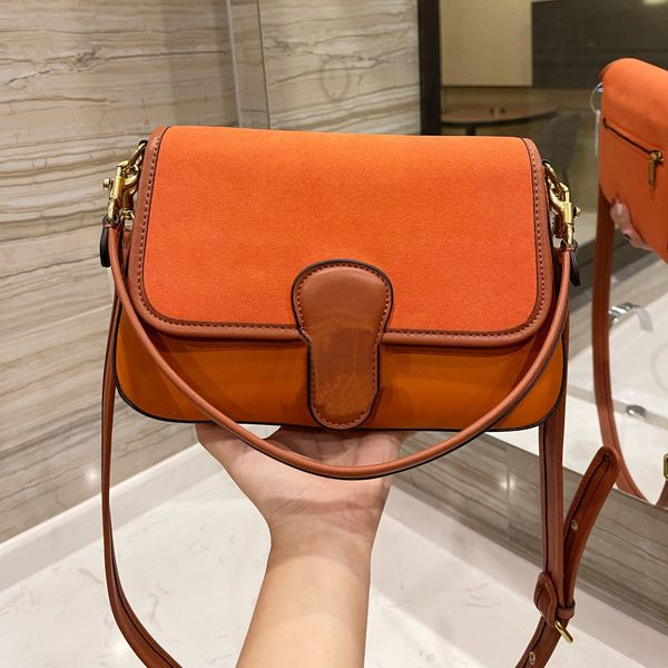 2022 messenger bags luxurys designers men high handbag women fashion farther handbags mobile phone bag shoulder totes letter printing artwor
2022 messenger bags luxurys designers men high handbag women fashion farther handbags mobile phone bag shoulder totes letter printing artwor