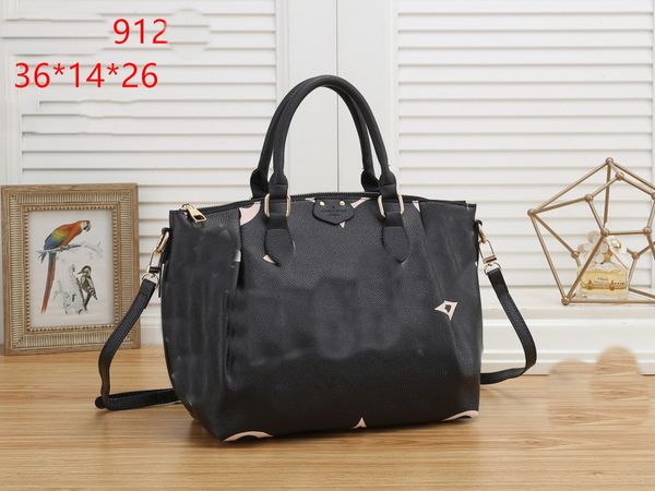 designers handbags purses montigne bag women tote brand letter embossing leather shoulder bags crossbody
designers handbags purses montigne bag women tote brand letter embossing leather shoulder bags crossbody