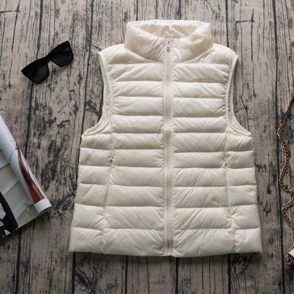 women's vests 2021 spring autumn women middle-aged sleeveless ultralight duck down vest large size warm waistcoat s-3xlcc1218, Black;white
women's vests 2021 spring autumn women middle-aged sleeveless ultralight duck down vest large size warm waistcoat s-3xlcc1218, Black;white