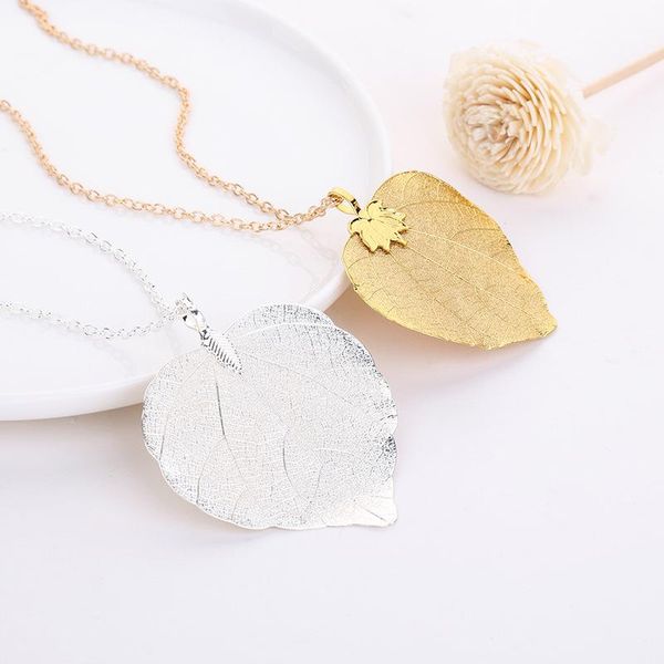 pendant necklaces 2021 creative natural heart shaped tree leaf specimen necklace fashion women men jewelry sweater chain wholesale, Silver
pendant necklaces 2021 creative natural heart shaped tree leaf specimen necklace fashion women men jewelry sweater chain wholesale, Silver