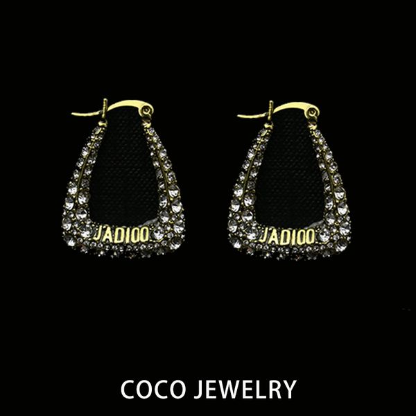 2021 d family earrings letter zircon earrings light luxury high-grade ear buckle pendant fashion, Silver
2021 d family earrings letter zircon earrings light luxury high-grade ear buckle pendant fashion, Silver