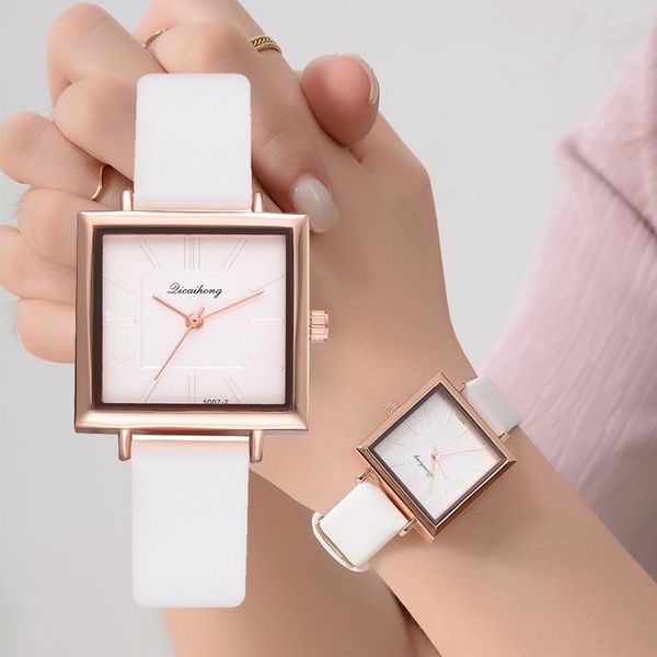 wristwatches women watches luxury square dial rose gold fashion simple buckle dress wristwatch causal ladies clock, Slivery;brown
wristwatches women watches luxury square dial rose gold fashion simple buckle dress wristwatch causal ladies clock, Slivery;brown