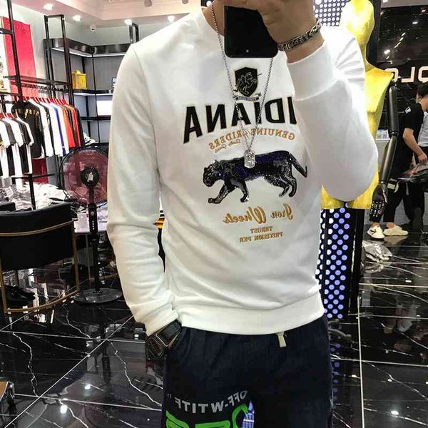 men's sweater 2021 new spring and autumn tide brand heavy industry embroidery sequin long sleeve men's handsome fashion top, Black
men's sweater 2021 new spring and autumn tide brand heavy industry embroidery sequin long sleeve men's handsome fashion top, Black