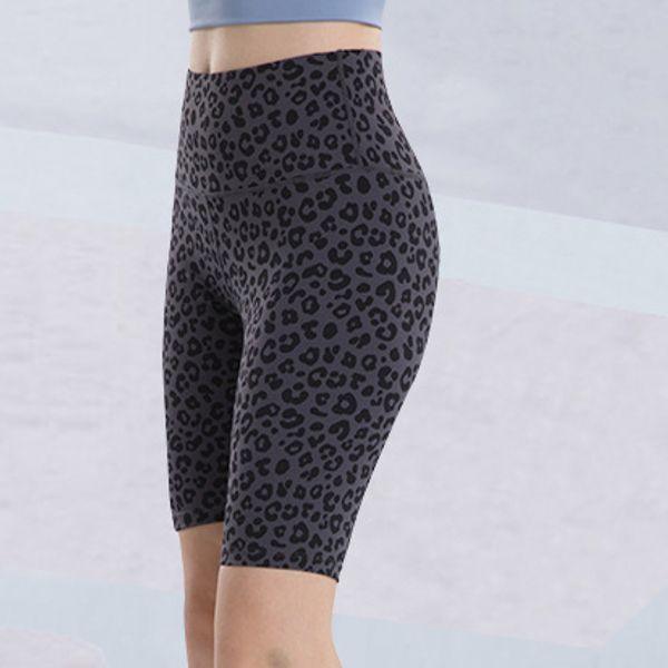 women s tracksuits sports yoga tennis running basic shorts activity seamless fitness short s solid color quick dry elasticity printing, White;red
women s tracksuits sports yoga tennis running basic shorts activity seamless fitness short s solid color quick dry elasticity printing, White;red