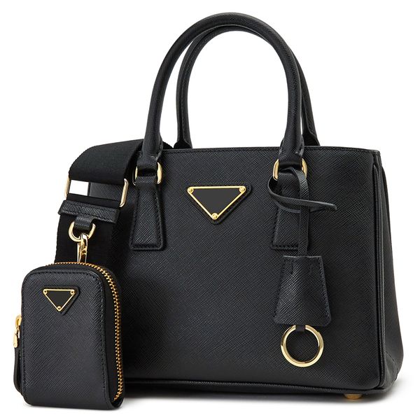 fashion women shoulder bags unique triangle logo genuine leather chest pack lady tote handbags presbyopic purse messenger bag crossbody
fashion women shoulder bags unique triangle logo genuine leather chest pack lady tote handbags presbyopic purse messenger bag crossbody