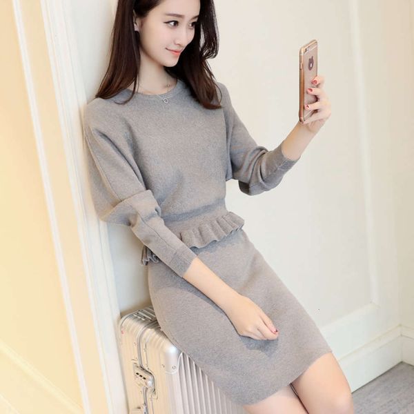 women's sweaters autumn knitted suit two piece bag hip skirt show thin clothing bat sweater coat fashion pohj, White;black
women's sweaters autumn knitted suit two piece bag hip skirt show thin clothing bat sweater coat fashion pohj, White;black