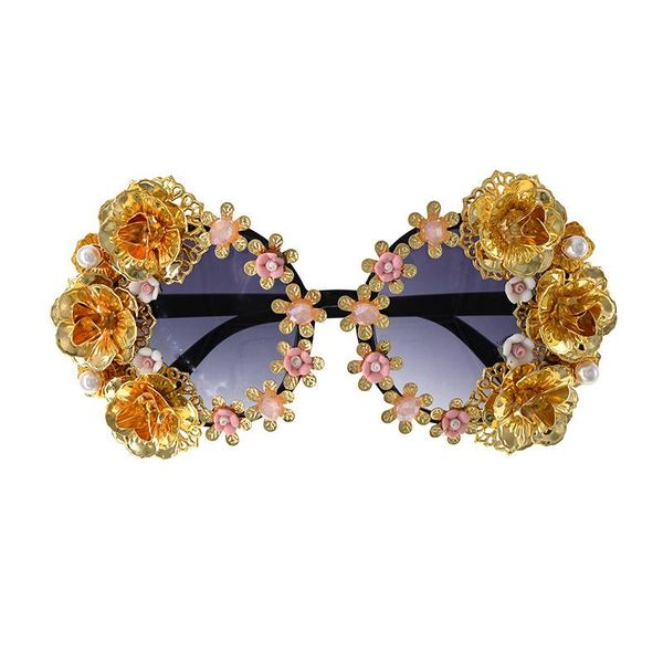 sunglasses super baroque retro women metal flowers vintage eyewear brand design sun glasses outdoor casual, White;black
sunglasses super baroque retro women metal flowers vintage eyewear brand design sun glasses outdoor casual, White;black