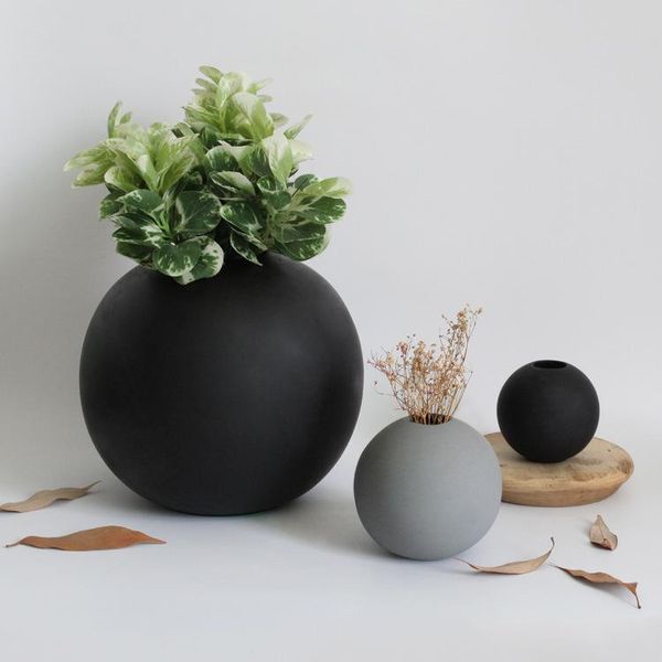 vases home decor nordic style fashion spherical vase decoration living room countercreative flower floral ceramic craft
vases home decor nordic style fashion spherical vase decoration living room countercreative flower floral ceramic craft