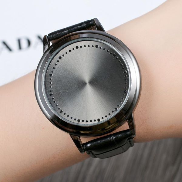 wristwatches wholesale light up flashing gold silver touch screen led leather watch, Slivery;brown
wristwatches wholesale light up flashing gold silver touch screen led leather watch, Slivery;brown
