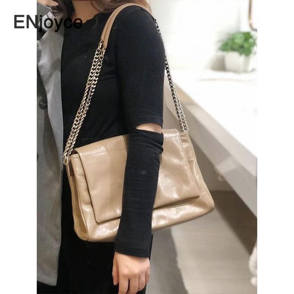 women genuine leather chain square shoulder bag 2021 korean ins style ladies fashion luxury chic handbag duffel bags
women genuine leather chain square shoulder bag 2021 korean ins style ladies fashion luxury chic handbag duffel bags
