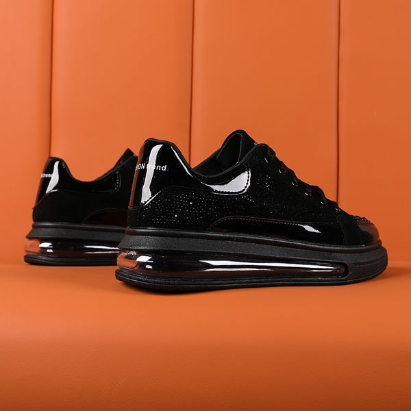 2021 classic men casual shoes breathable flat shoes casual all-match air cushion trend sneaker outdoor mens walking shoes
2021 classic men casual shoes breathable flat shoes casual all-match air cushion trend sneaker outdoor mens walking shoes