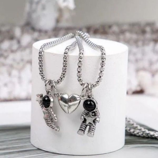 pendant necklaces creative spaceman magnetic necklace astronaut heart star couple friendship jewelry lover valentine's day gifts, Silver
pendant necklaces creative spaceman magnetic necklace astronaut heart star couple friendship jewelry lover valentine's day gifts, Silver