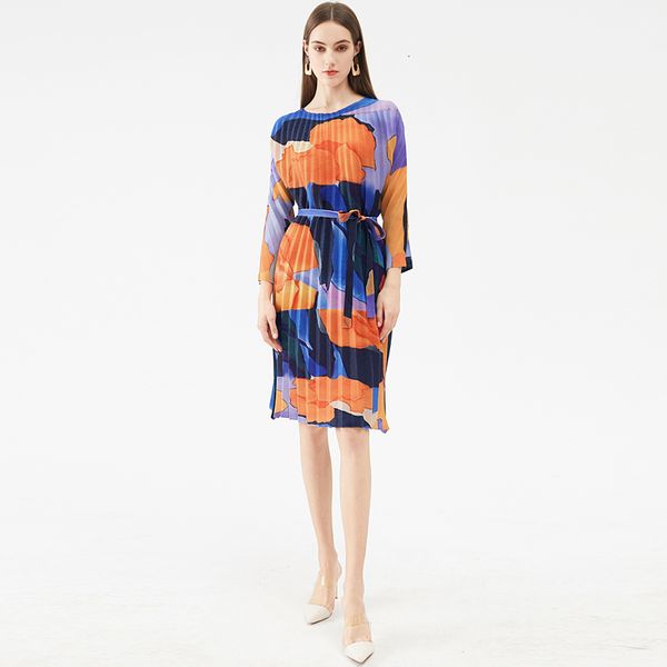summer miyake plied rainbow beach style more line size dress aesthetic clothing, Black;gray
summer miyake plied rainbow beach style more line size dress aesthetic clothing, Black;gray