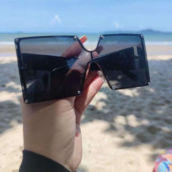 sunglasses fashion oversized women square frame shades sun glasses trend decorative men uv400 protection vintage, White;black
sunglasses fashion oversized women square frame shades sun glasses trend decorative men uv400 protection vintage, White;black