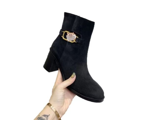 designer boots shoes fashionable women's fashion metal button decoration cowhide suede and comfortable elegant temperament size for 35-, Black
designer boots shoes fashionable women's fashion metal button decoration cowhide suede and comfortable elegant temperament size for 35-, Black