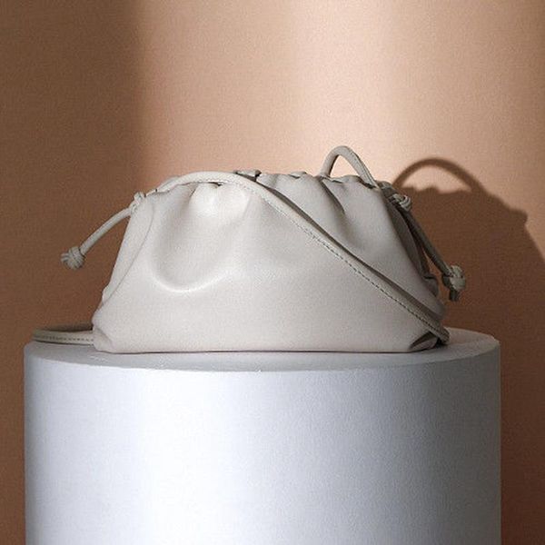 evening bags crossbody bag women designer female shoulder dumpling handbag purse cloud soft fashion pu leather 2021 trend simple
evening bags crossbody bag women designer female shoulder dumpling handbag purse cloud soft fashion pu leather 2021 trend simple