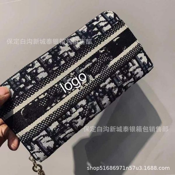 luxury design women's purse new fashion foreign style handbag multi-layer women's card bag purses, Red;black
luxury design women's purse new fashion foreign style handbag multi-layer women's card bag purses, Red;black