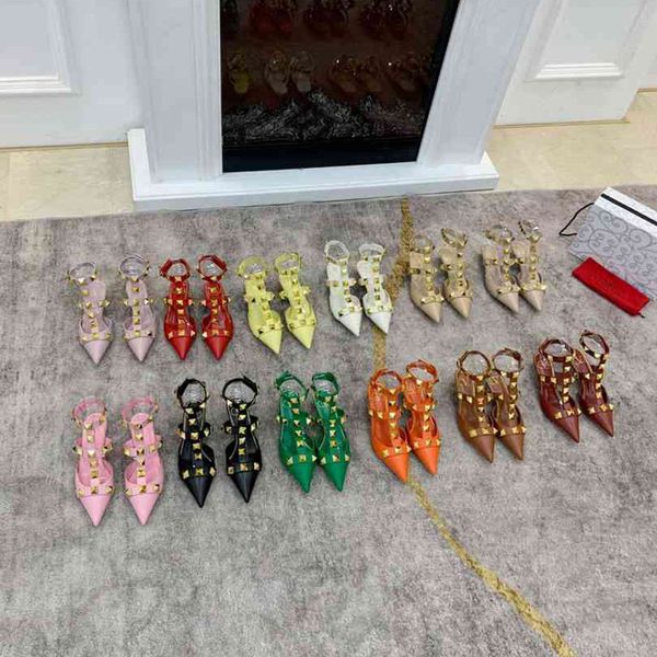 classic designer ladies sandals low heels party fashion rivets girls pointed toe shoes dance shoes wedding double strap, Black
classic designer ladies sandals low heels party fashion rivets girls pointed toe shoes dance shoes wedding double strap, Black