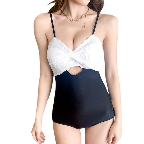 one-piece suits swimsuit female korean ins wind thin spring small breast 2021 fashion summer
one-piece suits swimsuit female korean ins wind thin spring small breast 2021 fashion summer