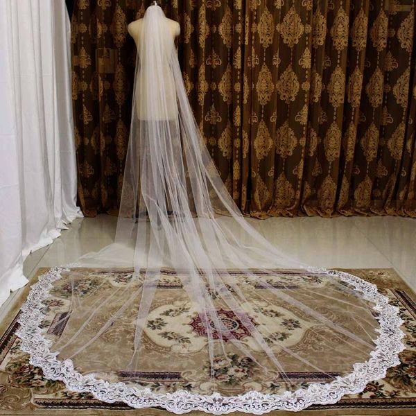 bridal veils arrival partial lace edge wedding veil 3 meters with comb cathedral for bride accessories, Black
bridal veils arrival partial lace edge wedding veil 3 meters with comb cathedral for bride accessories, Black