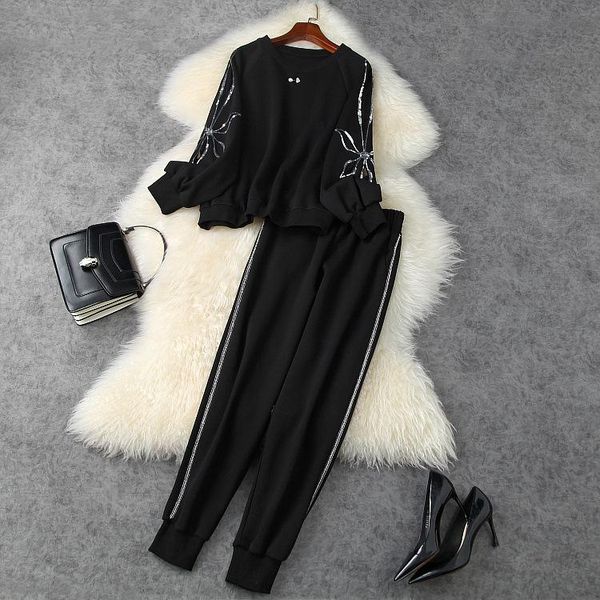 european and american women's wear 2021 winter style long-sleeved sequined hoodie nine minutes of pants fashion suits two piece, White
european and american women's wear 2021 winter style long-sleeved sequined hoodie nine minutes of pants fashion suits two piece, White