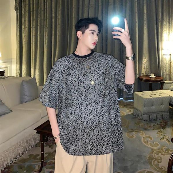 men's t-shirts oversized t shirt graphic leopard print summer short sleeve 2021 loose reflective grain t-shirt, White;black
men's t-shirts oversized t shirt graphic leopard print summer short sleeve 2021 loose reflective grain t-shirt, White;black