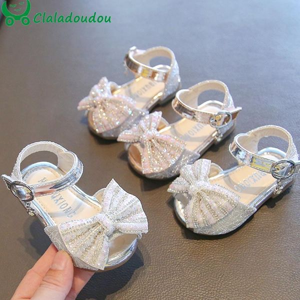 11-15cm brand baby girls crystal shoes for summer,0-3years little princess party dress sandals,bowtie infant first walkers
11-15cm brand baby girls crystal shoes for summer,0-3years little princess party dress sandals,bowtie infant first walkers