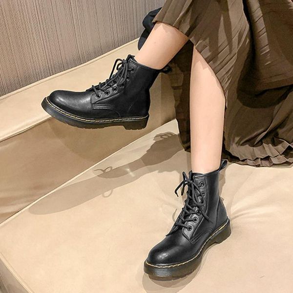 boots autumn and winter short soft leather retro mid-tube flat thick heel lace-up riding women round toe b, Black
boots autumn and winter short soft leather retro mid-tube flat thick heel lace-up riding women round toe b, Black