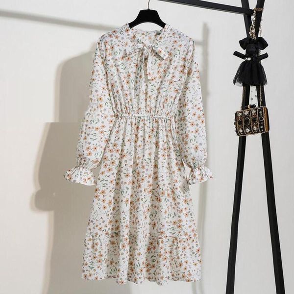 casual dresses vintage for women floral chiffon long sleeve dress printing party boho bow collar white 2021, Black;gray
casual dresses vintage for women floral chiffon long sleeve dress printing party boho bow collar white 2021, Black;gray
