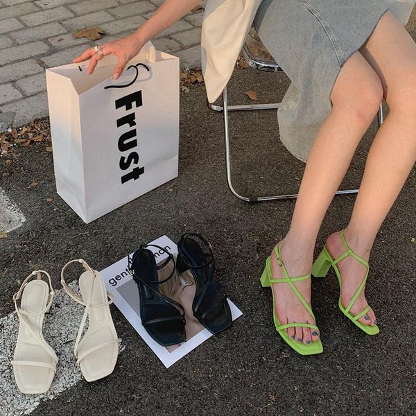 sandals 2021 fashion women square high heel ankle strap rome shoes ladies summer outdoor dress pumps green black/whit
sandals 2021 fashion women square high heel ankle strap rome shoes ladies summer outdoor dress pumps green black/whit