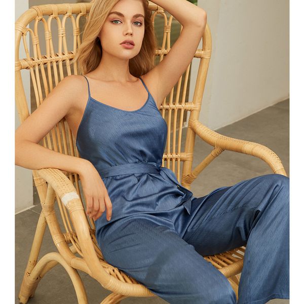 yaoting silk pajamas women's 2021 spring and autumn suspender pants suit ice silk home clothes 1979, Black;red
yaoting silk pajamas women's 2021 spring and autumn suspender pants suit ice silk home clothes 1979, Black;red