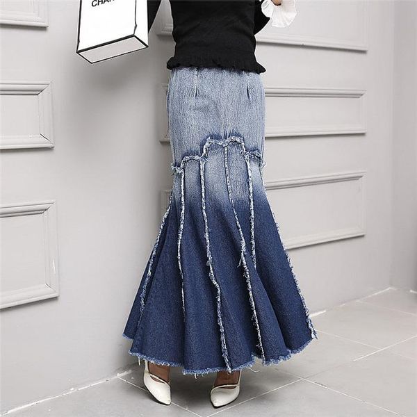 skirts streetwear denim spliced women bleached edge grinding slim washed mid-calf length trumpet clothing 2021 spring summer, Black 
skirts streetwear denim spliced women bleached edge grinding slim washed mid-calf length trumpet clothing 2021 spring summer, Black