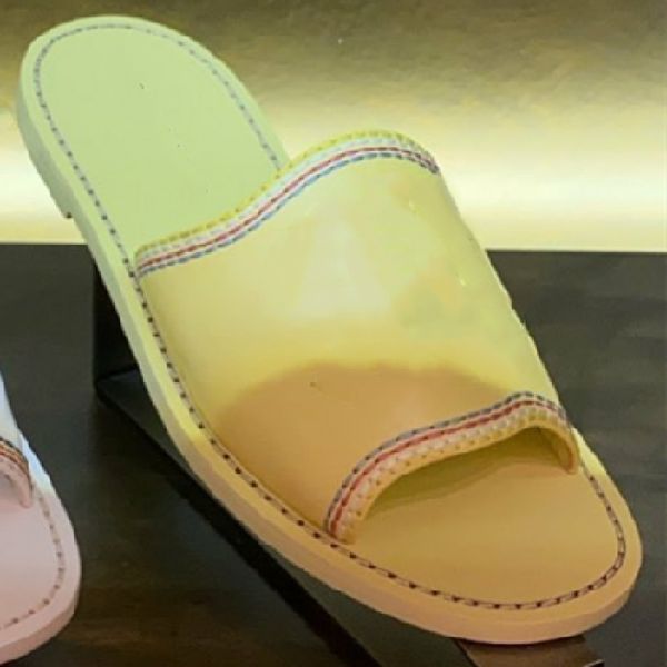 70% off wholesale sandals flip-flops designer shoes genuine leather round toe summer slippers outdoor sandalias beach luxury flat women fash, Black
70% off wholesale sandals flip-flops designer shoes genuine leather round toe summer slippers outdoor sandalias beach luxury flat women fash, Black
