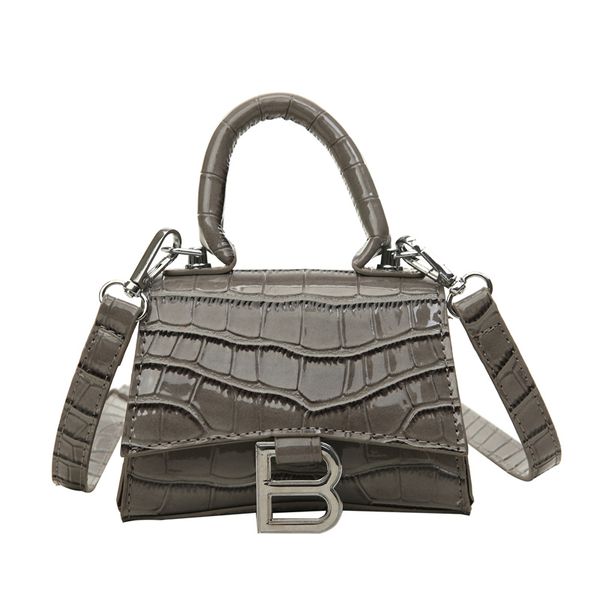 mini handle bags for women luxury designer handbag female crocodile pattern leather shoulder crossbody bag purse
mini handle bags for women luxury designer handbag female crocodile pattern leather shoulder crossbody bag purse