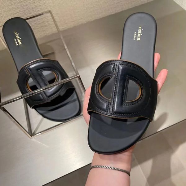 d family cd letter one line slippers ins flat heel flat slippers wear pig nose leisure beach sandals women ysj, Black
d family cd letter one line slippers ins flat heel flat slippers wear pig nose leisure beach sandals women ysj, Black