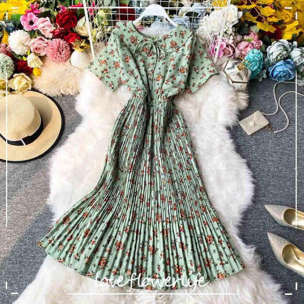 boho vintage floral print chiffon dress summer sweet doll collar pleated dress high waist women beach holiday dresses 210521, Black;gray
boho vintage floral print chiffon dress summer sweet doll collar pleated dress high waist women beach holiday dresses 210521, Black;gray