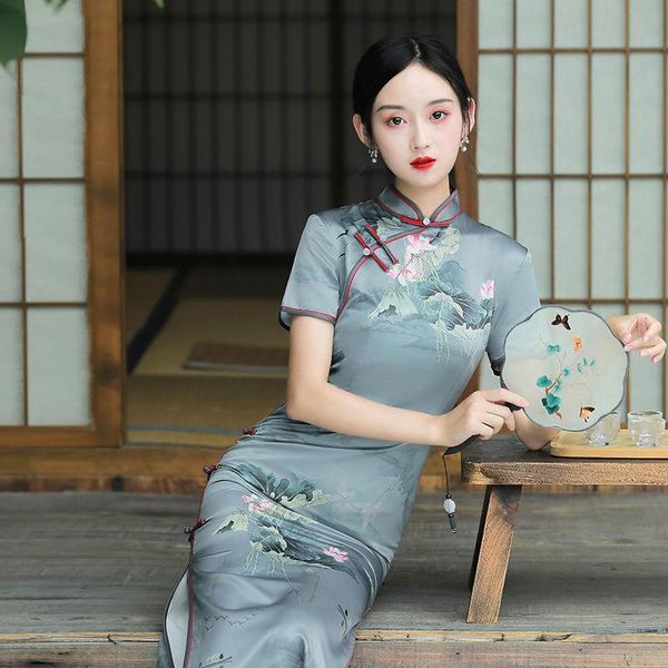 ethnic clothing cheongsam 2021 long summer catwalk chinese style ink painting lotus old shanghai retro imporved qipao dress, Red
ethnic clothing cheongsam 2021 long summer catwalk chinese style ink painting lotus old shanghai retro imporved qipao dress, Red