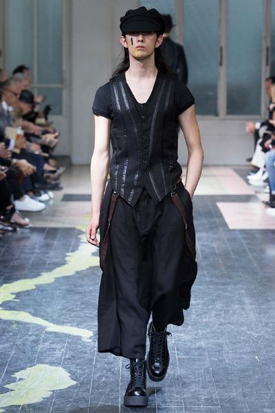 men's pants 27-44 2021 clothing gd summer loose culottes wide leg ankle length trousers stage singer costumes, Black
men's pants 27-44 2021 clothing gd summer loose culottes wide leg ankle length trousers stage singer costumes, Black