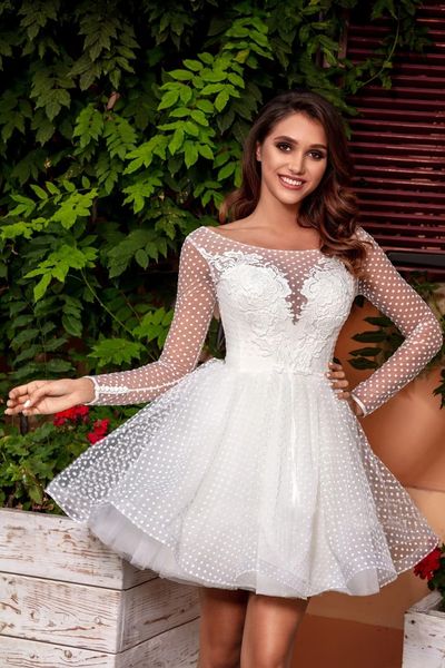 latest summer short lace long sleeves bridal cocktail dresses bateau neckline back out special occasion gowns for bride mini length robes de, Black
latest summer short lace long sleeves bridal cocktail dresses bateau neckline back out special occasion gowns for bride mini length robes de, Black