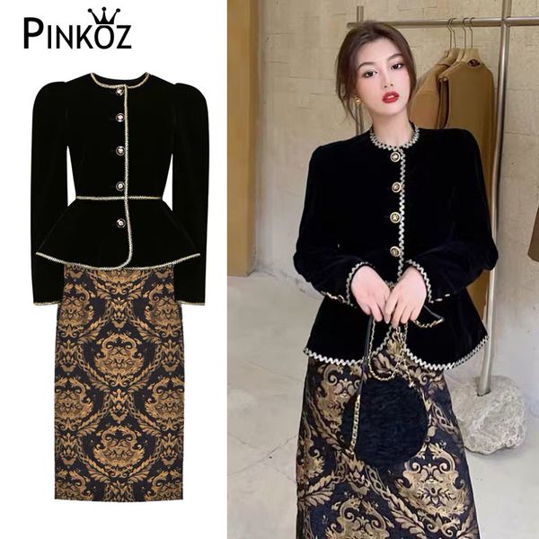 vintage autumn winter two pieces set ruffles single brested buttons black jacket printed pencil skirt women sets 210421, Black;gray
vintage autumn winter two pieces set ruffles single brested buttons black jacket printed pencil skirt women sets 210421, Black;gray