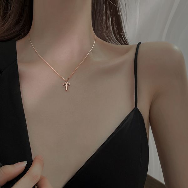 t letter necklace female niche senior design feeling necklace new female collarbone chain, Silver
t letter necklace female niche senior design feeling necklace new female collarbone chain, Silver